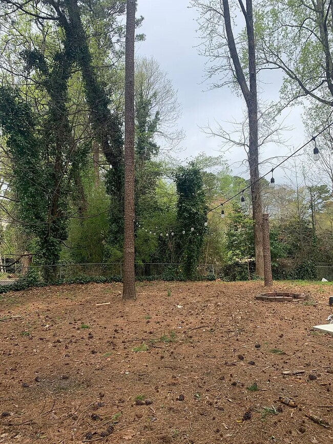 Building Photo - 3626 Admiral Dr
