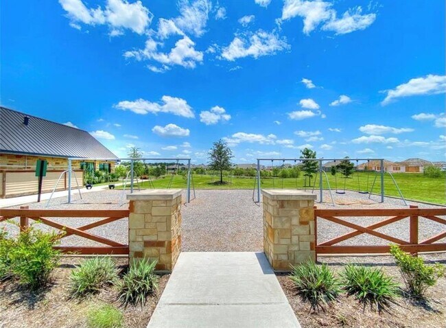 Building Photo - 19206 Jenny Creek Ct