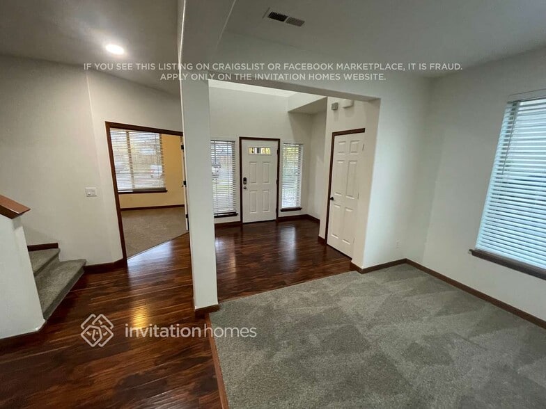 Building Photo - 109 Ames St NE