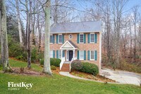 Building Photo - 120 Crestway Ct