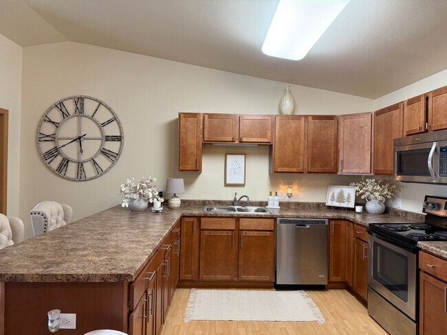 Interior Photo - Edge of Osgood