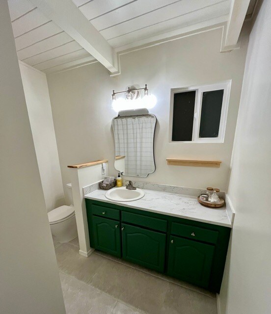 Building Photo - 2030 Lassen St