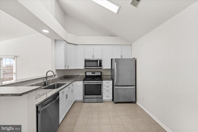 Building Photo - 6613 Netties Ln