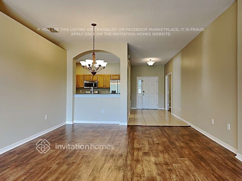 Building Photo - 16805 Hawkridge Rd