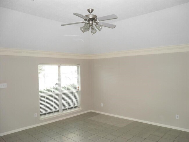 Building Photo - 12827 Mills Breeze Dr