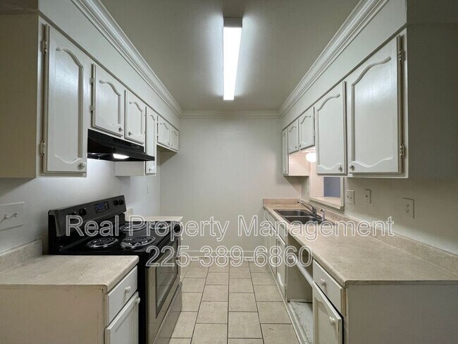 Building Photo - 750 Hospital Rd