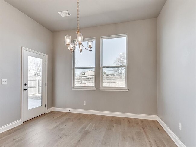 Building Photo - 1617 SW 157th St