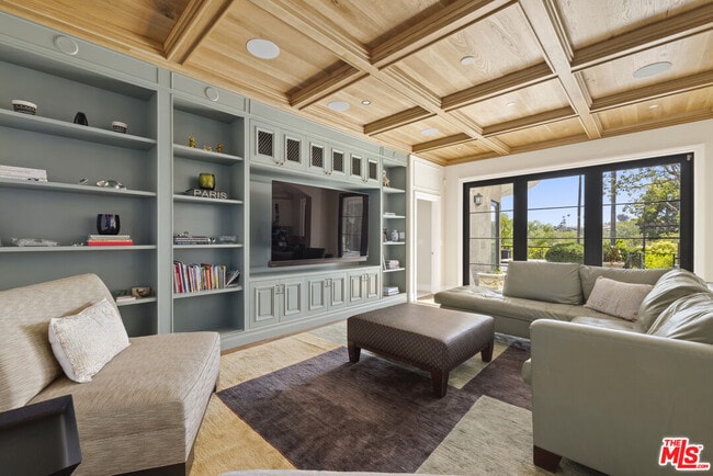 Building Photo - 2325 Duxbury Cir