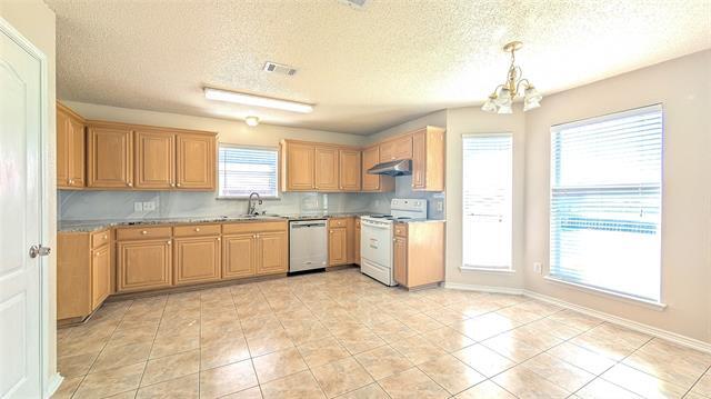 Building Photo - 500 Firebird Ct