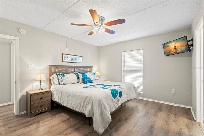 Building Photo - 8911 Blind Pass Rd