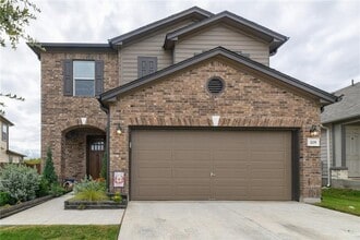 Building Photo - 205 Tordesillas Dr