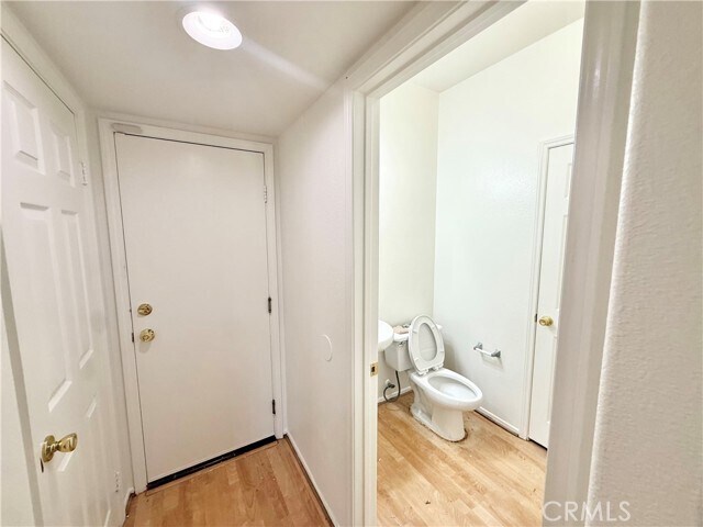 Building Photo - 7082 Fontaine Pl