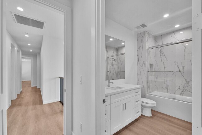 Building Photo - Modern Brand new 5-Bedroom Home for Lease ...