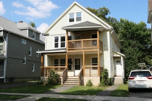 Building Photo - 27 Woodlawn St