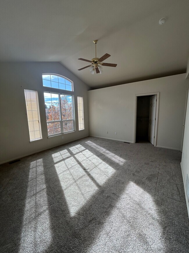 Building Photo - 9060 Strand Way