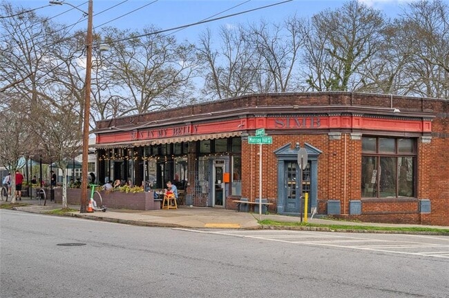 Building Photo - 372 Clifford Ave NE