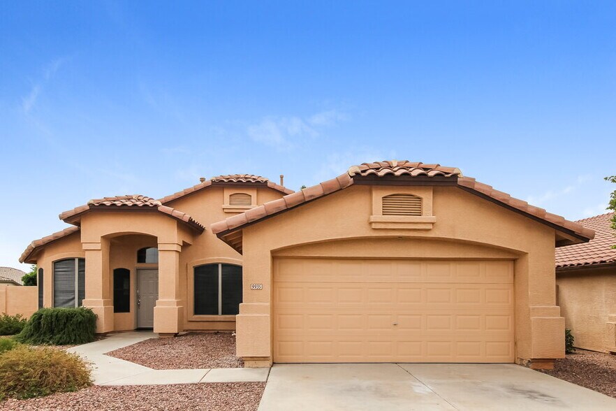 Primary Photo - 9935 W Potter Dr