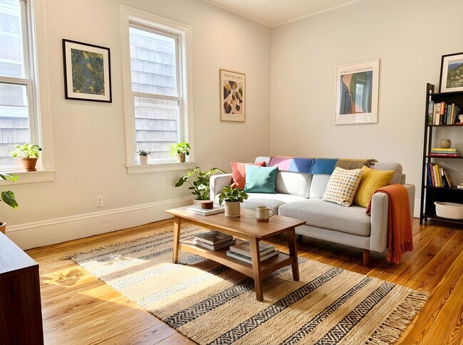 Building Photo - 38 Washburn St