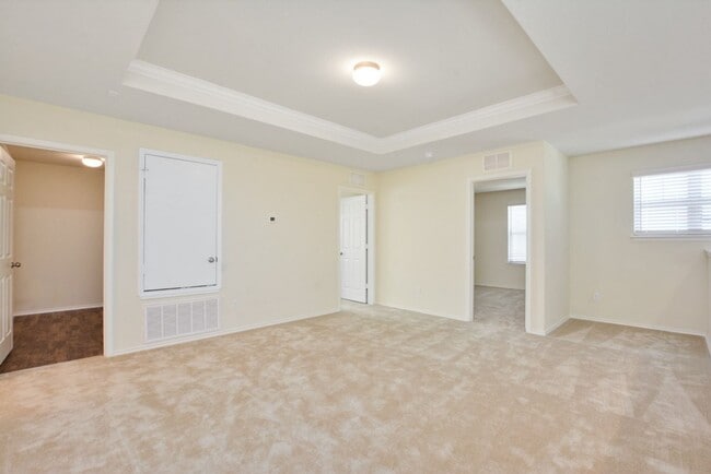 Building Photo - Inviting 4BD/3BA Rental Home with Walk-In Closet & Big Yard