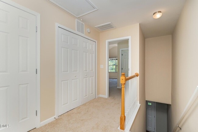 Building Photo - 956 Shining Wire Way