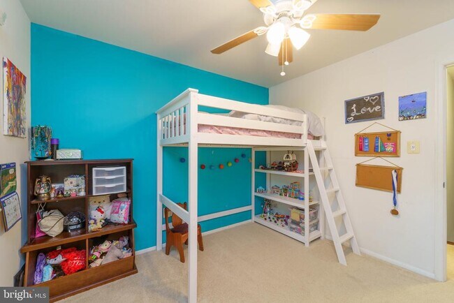 Building Photo - 6224 Capella Ave
