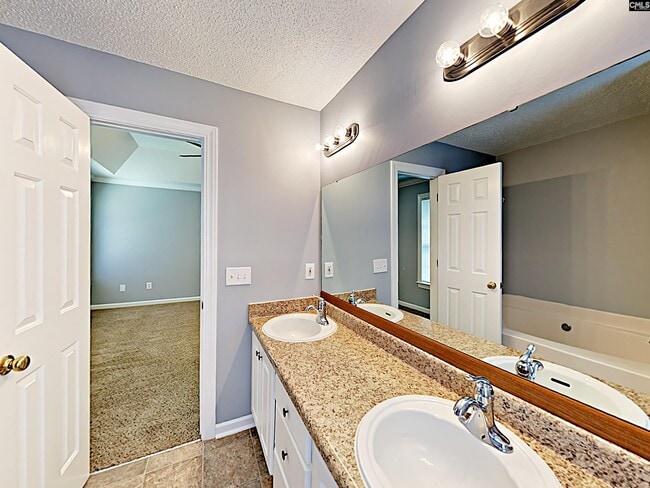 Building Photo - 21 Loggerhead Dr