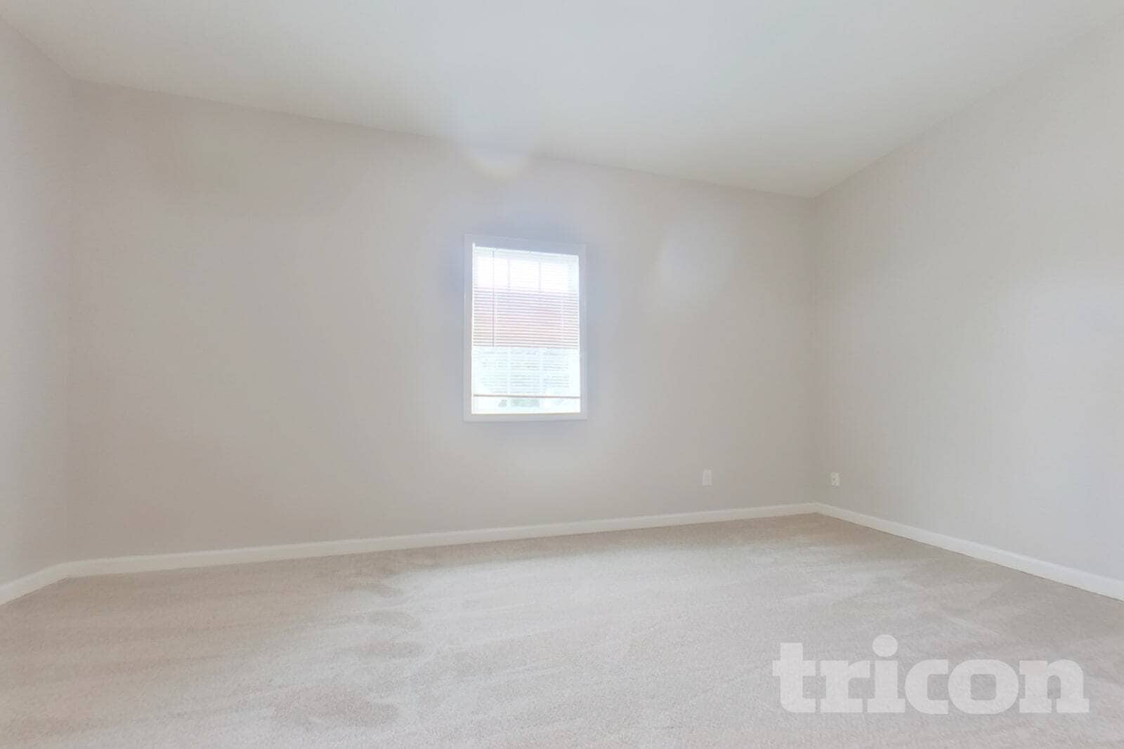 Building Photo - 241 W Fork Way