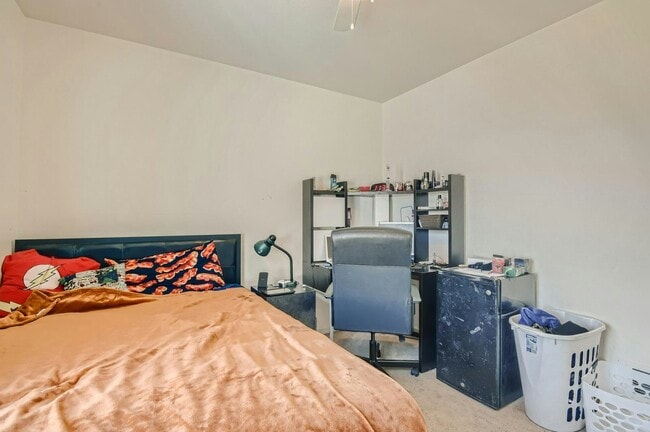 Building Photo - 3892 E Aldenbridge Cir