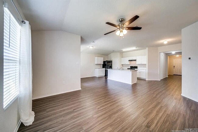 Building Photo - 509 Moonvine Way