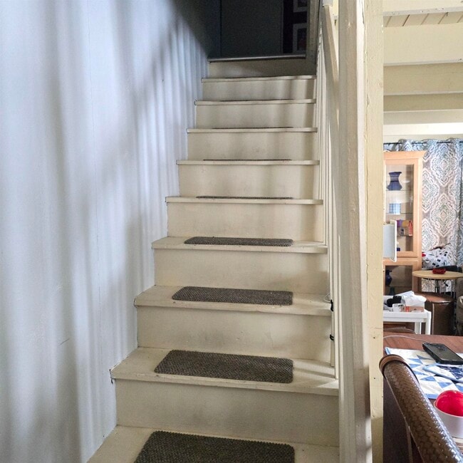 Building Photo - 66 Spring St