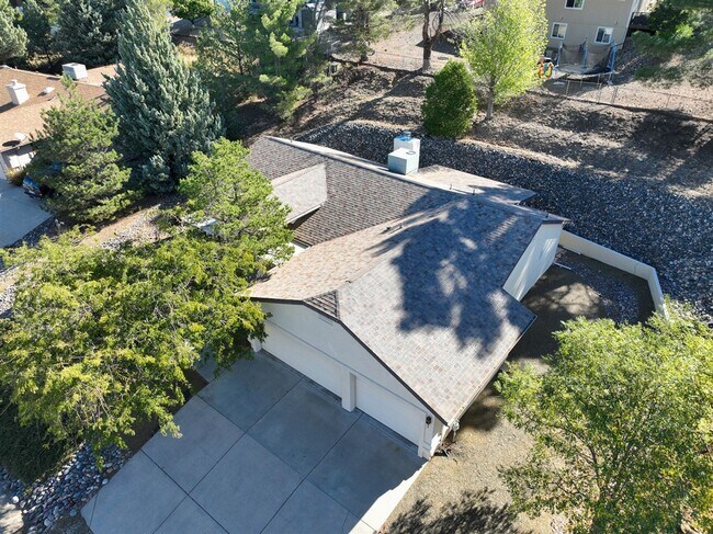 Building Photo - 4261 N Tonopah Dr