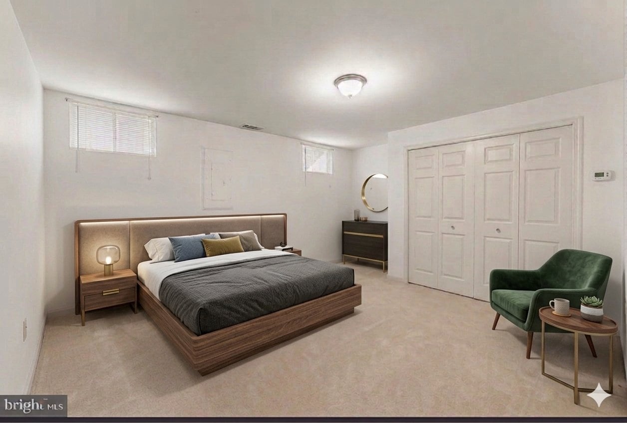 Building Photo - 5 Sarasota Dr