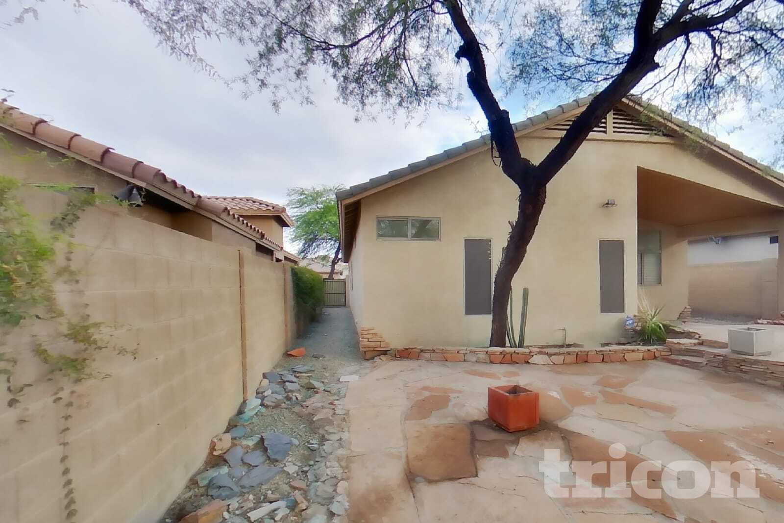 Building Photo - 40139 N Patriot Way