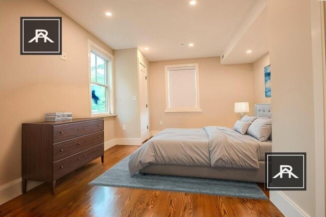 Building Photo - 3 bedroom in Brighton MA 02135