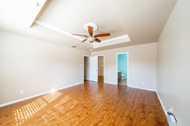 Building Photo - 8438 Silver Willow