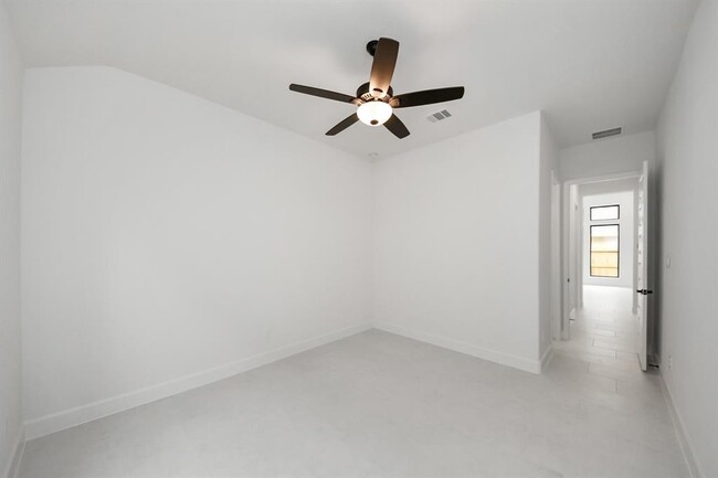 Building Photo - 8706 Incandesce Rise Dr
