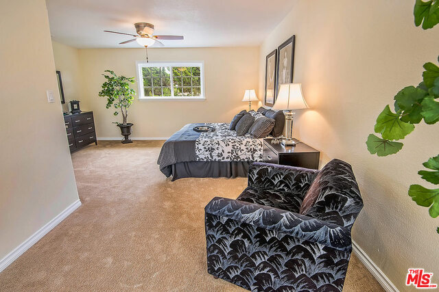 Building Photo - 7830 W 83rd St