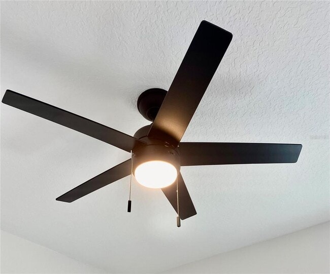 Building Photo - 10006 Massey St