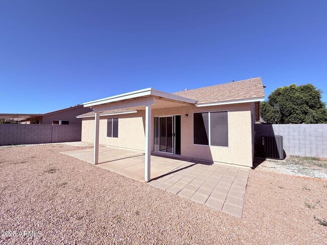 Building Photo - 2293 E Longhorn Pl