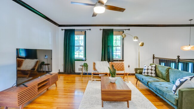 Living Room - 15012 Olddale Rd