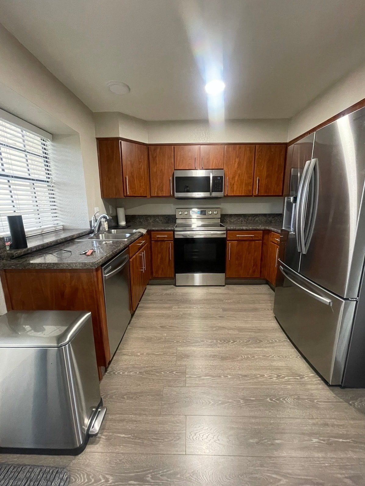 Building Photo - 5704 E Aire Libre Ave