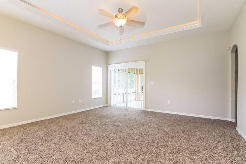 Building Photo - 6854 Glenbrook Dr
