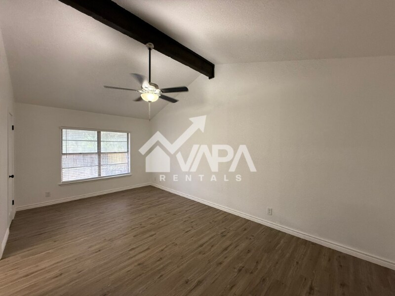 Building Photo - 8407 Greenham