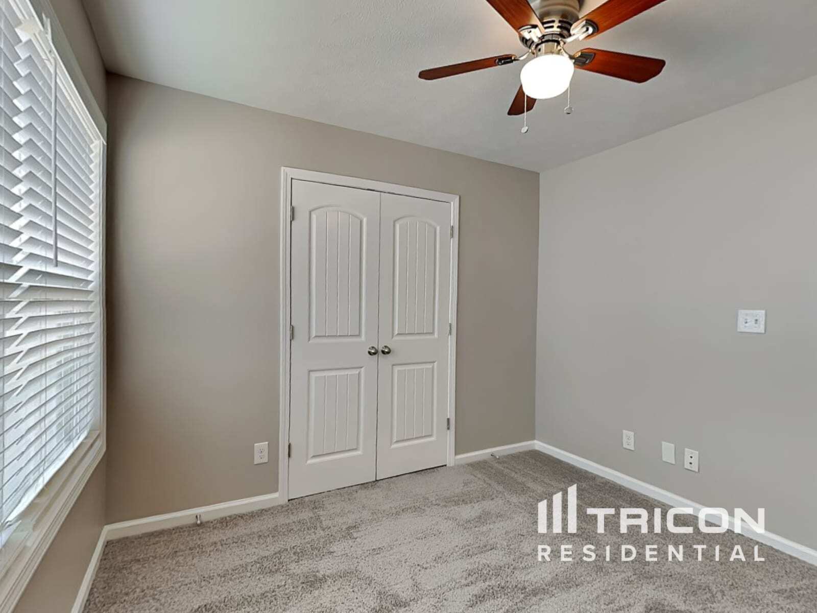 Building Photo - 1398 Scrub Oak Drive