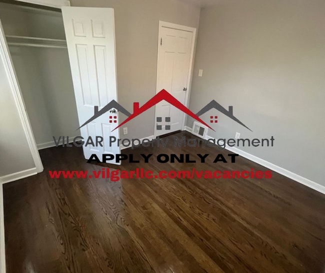 Building Photo - 312-312 Beacon Pl