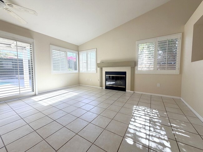 Building Photo - COMING SOON! LOVELY 3 Bedroom + Den/ 2 Bath POOL Home In N. La Quinta!