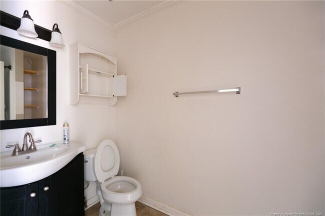 Building Photo - 202 Murray Fork Dr
