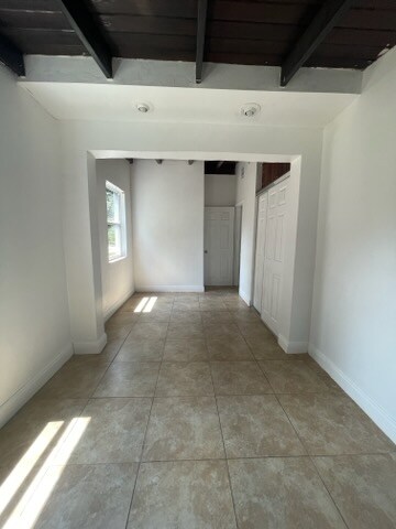 Building Photo - 3701 SW 48th Ave