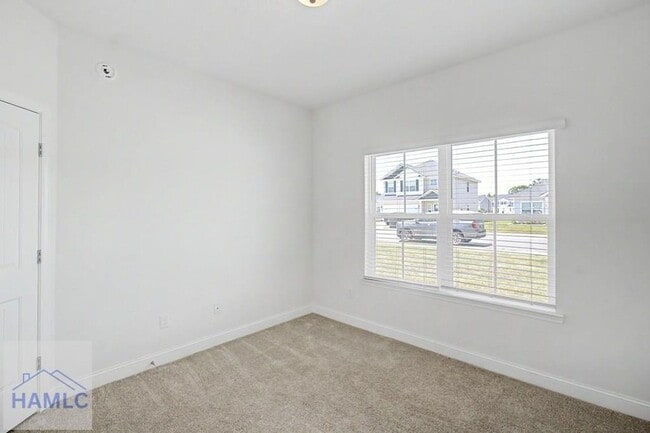 Building Photo - 364 Abode Ave