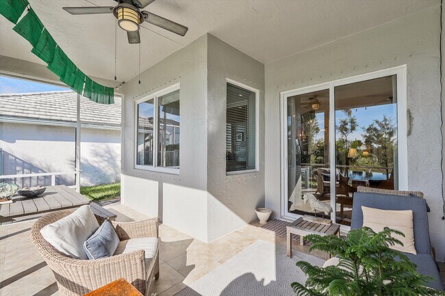 Building Photo - 2622 Country Golf Dr